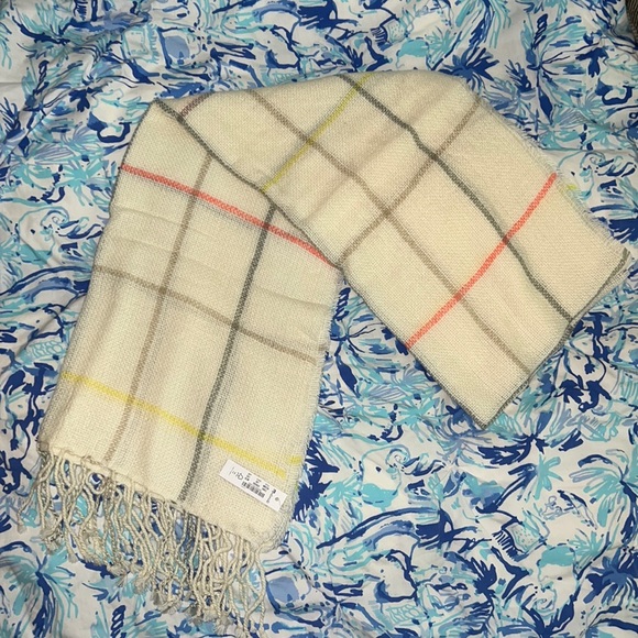 Madewell Accessories - NWT Madewell Gauzy Plaid Scarf